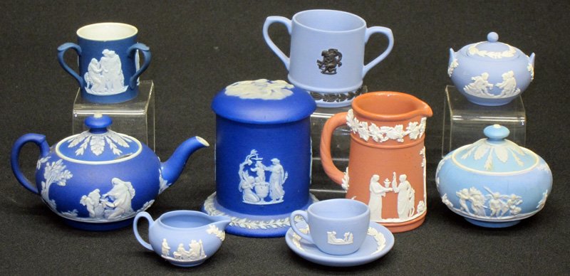 WEDGWOOD MINIATURES (9) (1 of 1)
