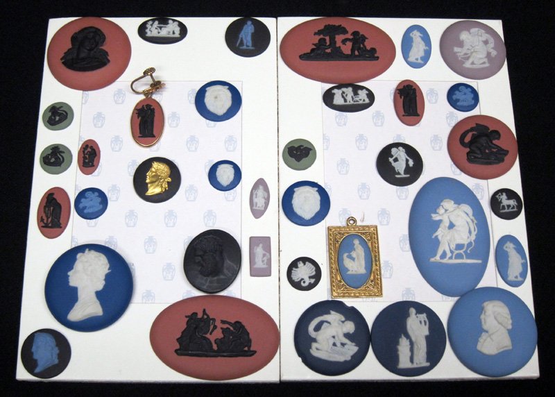 WEDGWOOD MEDALLIONS & JEWELRY (36) PCS. (1 of 1)