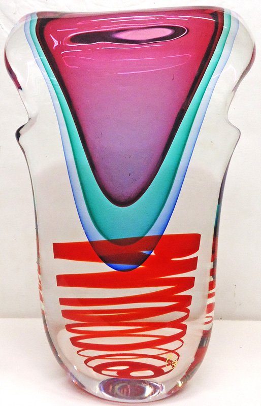 MURANO GLASS VASE: "Vaso Moderno", Giuliano Tosi commissioned for the Starr family 2004, comes with certificate from Ferro and Lazzarini; H-14 1/2", EX