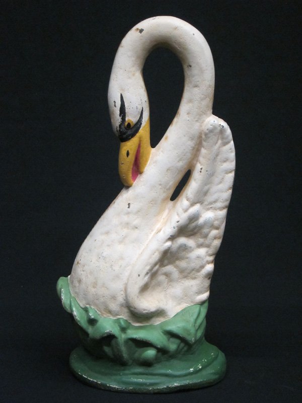 SWAN DOORSTOP (1 of 1)