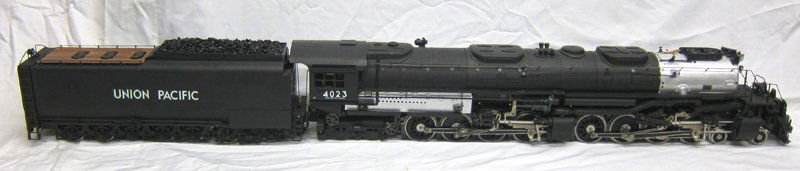 ASTER UNION PACIFIC BIG BOY #4023 (1 of 5)