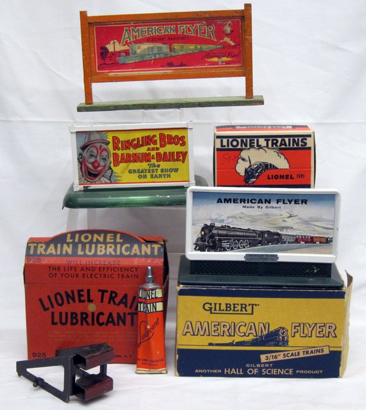 TRAIN ACCESSORIES (1 of 1)