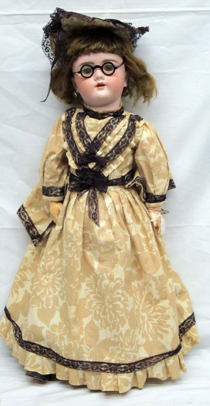 HANDWERCK DOLL (1 of 1)