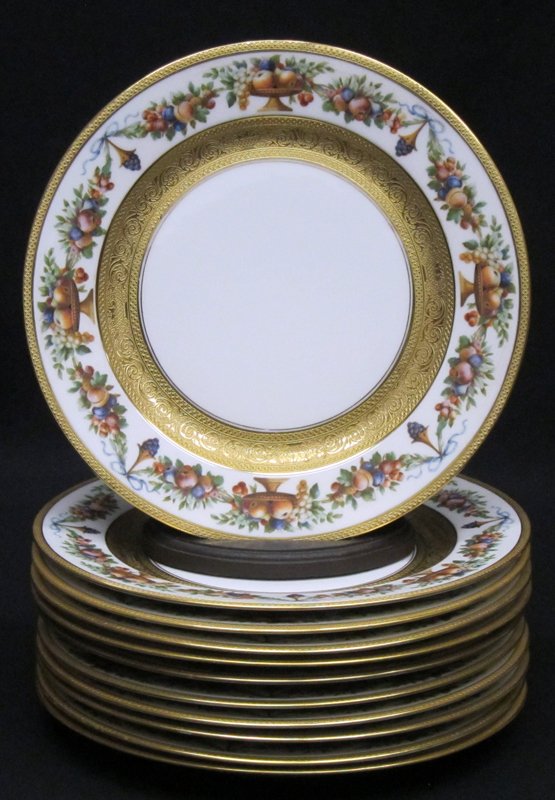 ROYAL BAVARIAN LUNCHEON PLATES (11): Gilt decorated outer and inner rim with transfer border of fruit compotes and fruit drapery; Dia.-9 1/2", VG-EX