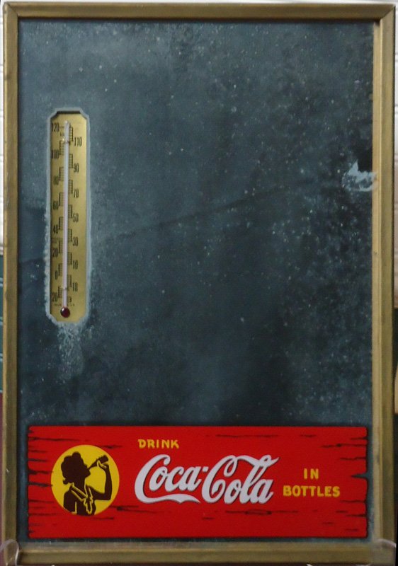 COCA-COLA MIRROR / THERMOMETER 1939 (1 of 1)