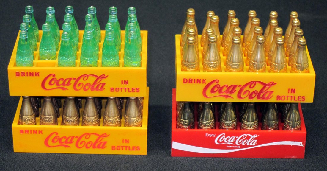COCA-COLA MINIATURE CASE WITH BOTTLES (4) (1 of 1)