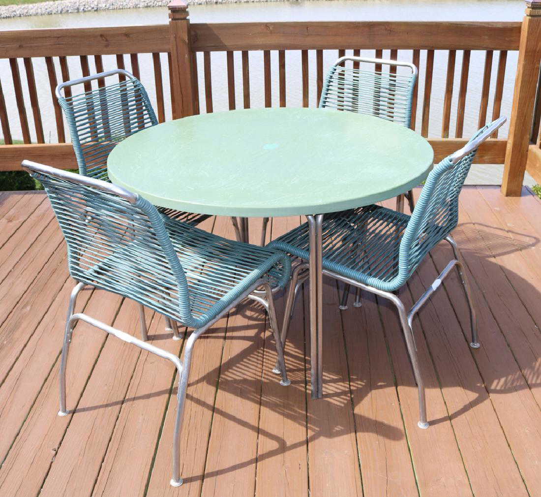 Surf Line Patio Table And 4 Chairs