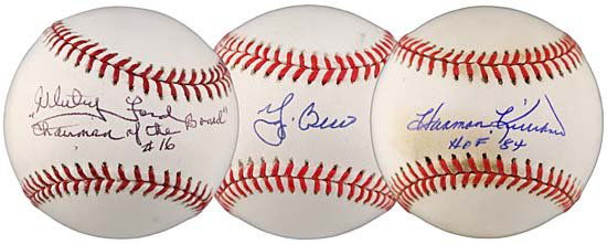 1940s-50s AMERICAN LEAGUE STARS SIGNED BASEBALLS: Twenty-two (22) single-signed baseballs from American League star players from the 1940s and '50s. Ten HOFers in this group: Whitey Ford (OML Selig) has inscribed 'Chairman of the Board' under his sig