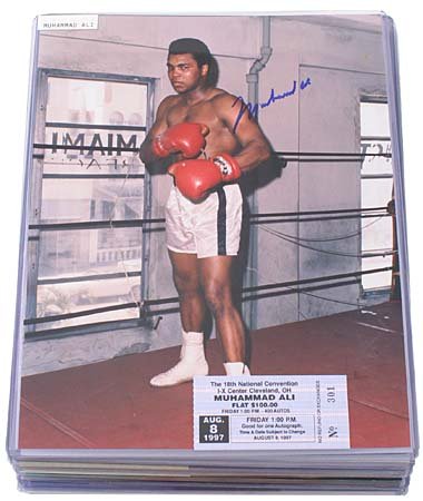 AUTOGRAPHED BOXING PHOTOS & OTHER SPORTS