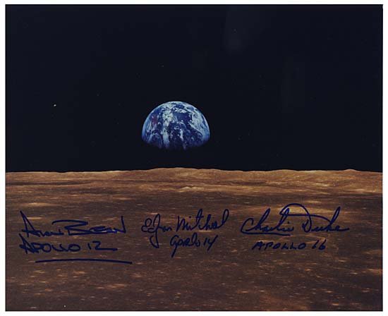 2000 MULTIPLE SIGNED APOLLO PHOTO