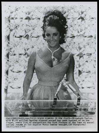 1969 PHOTOS OF TAYLOR W/ THE MILLION-$$ DIAMOND