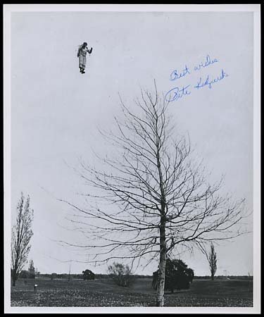 c.1960s PETE KEDZIENSKI SIGNED PHOTOS & LITHOS: Two different 8"x10" black & white photos and two identical 8"x6" color lithos picturing Ted Kedzienski flying the Bell Aerosystems 'Small Rocket Lift Device' (Rocket Belt). All four pictures signed i