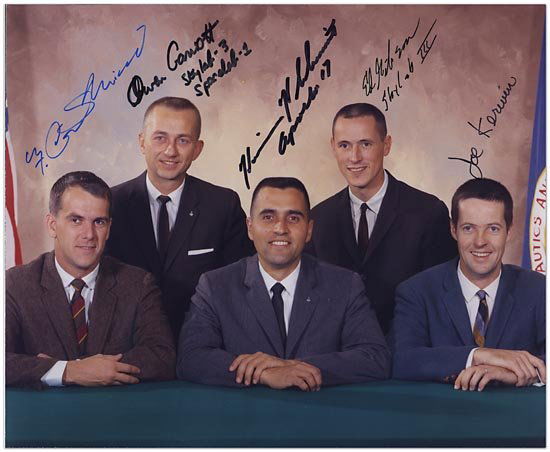 1965 GROUP 4 ASTRONAUTS SIGNED PHOTO: Color 8"x10" photo signed by F. Curtis Michel, Owen Garriott, Harrison Schmitt, Ed Gibson & Joe Kerwin. These were the first Astronauts selected without having to be test pilots. These men were chosen