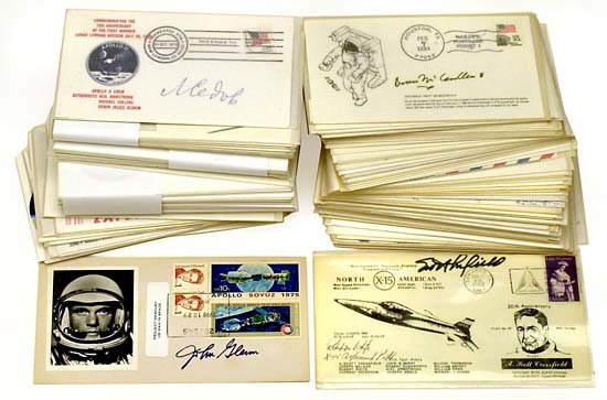1968-93 AUTOGRAPHED SPACE COVERS: Nice lot of 220 autographed cacheted space covers. Features many NASA affiliated notables and Astronauts alike such as Bob Crippen, John Glenn, Gordon Fullerton, Walt Cunningham, among many others. Ex