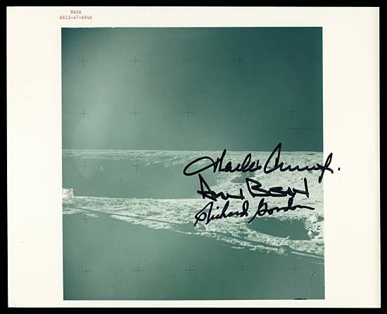 1969 AUTOGRAPHS COMPLETE CREW SIGNED PHOTO