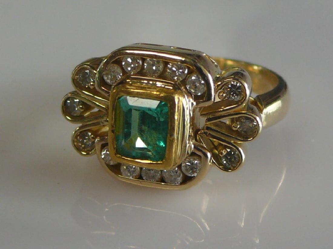 18k Emerald and Diamond Ring (1 of 4)