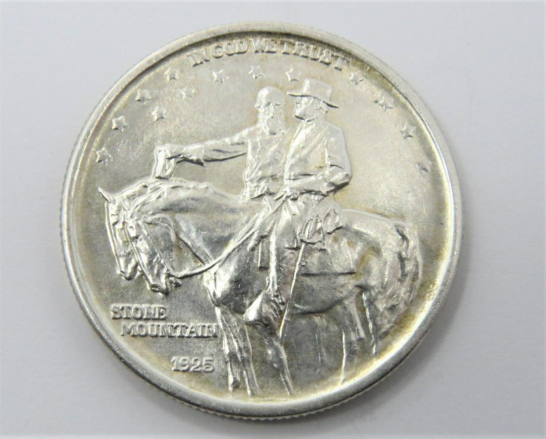 1925 STONE MOUNTAIN HALF DOLLAR (1 of 2)