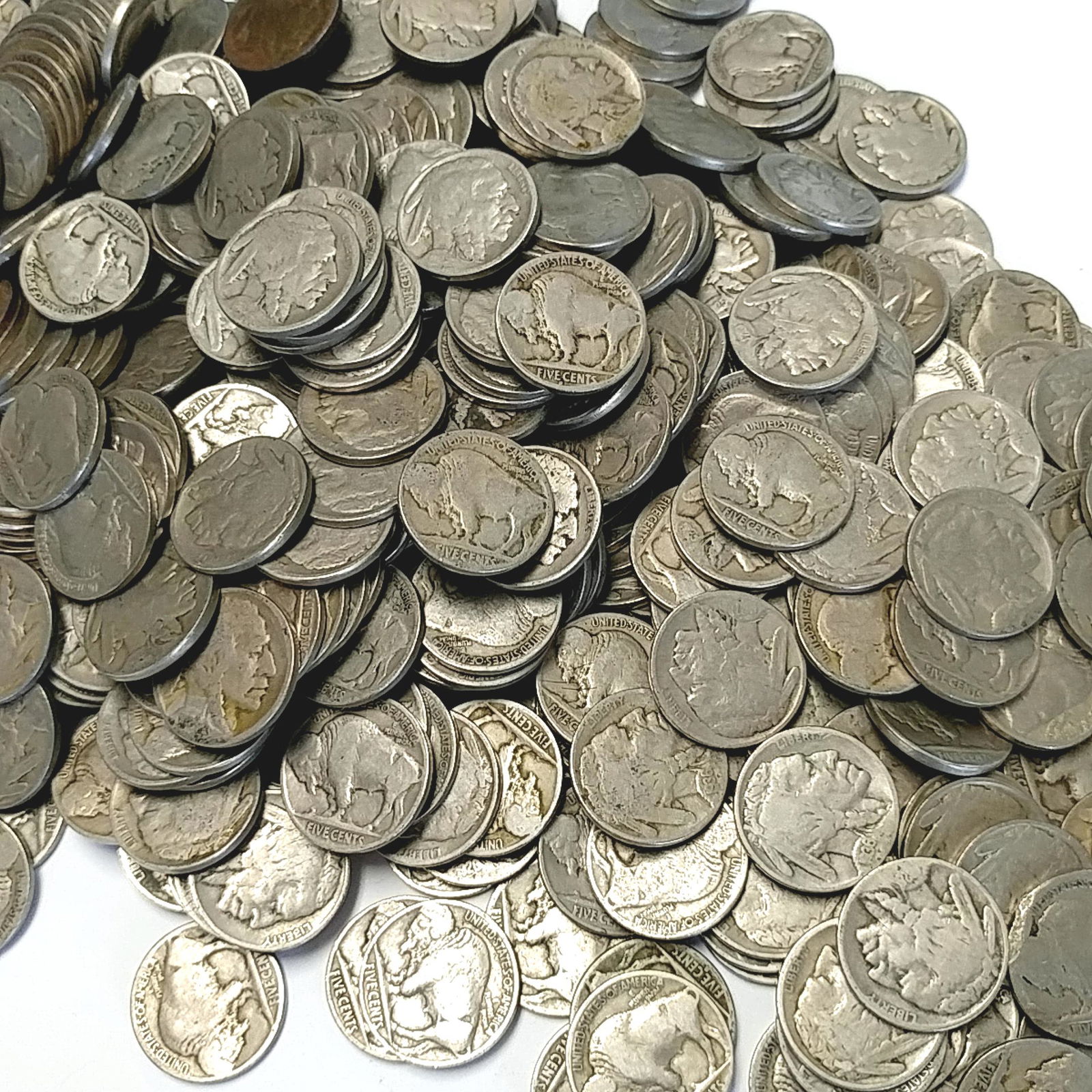 A lot of 250 Circ Partial Date Buffalo Nickels (1 of 3)