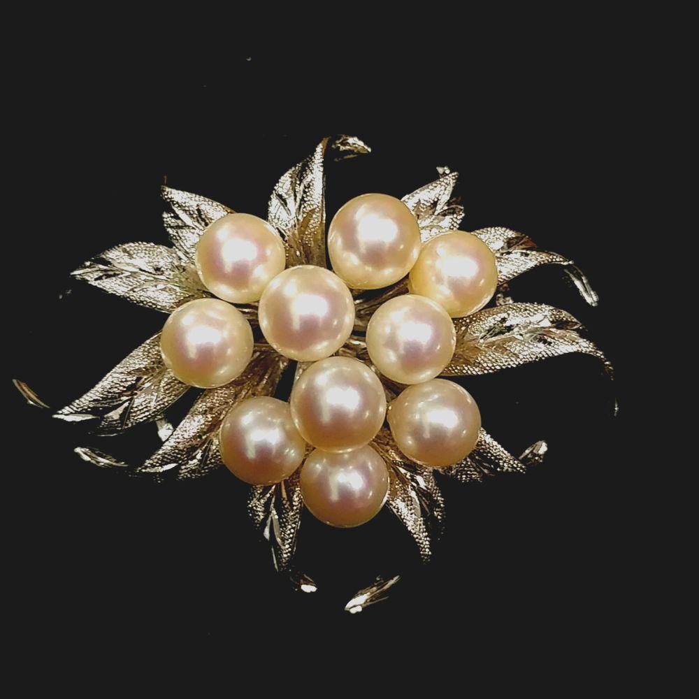 Vintage Sterling Mikimoto Akoya Pearl Brooch (1 of 6)
