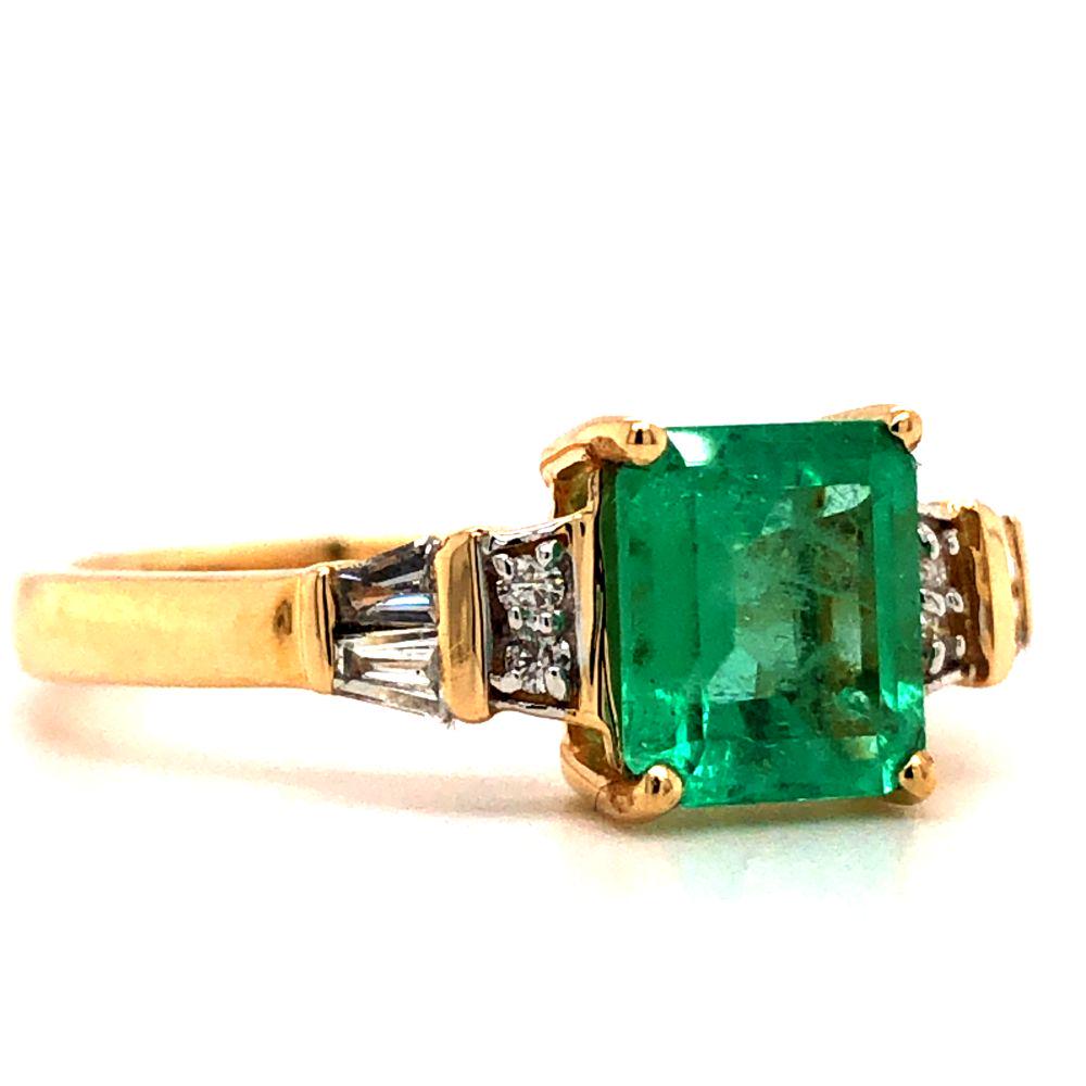 Emerald and Diamond Ring (1 of 5)