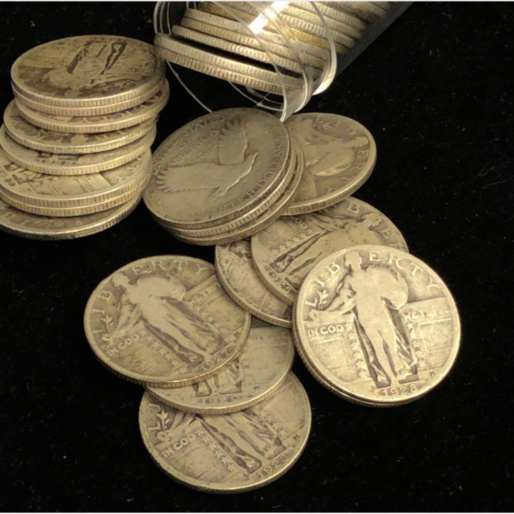 A $10.00 roll of 40 90% Silver Standing Liberty Quarters (1 of 3)