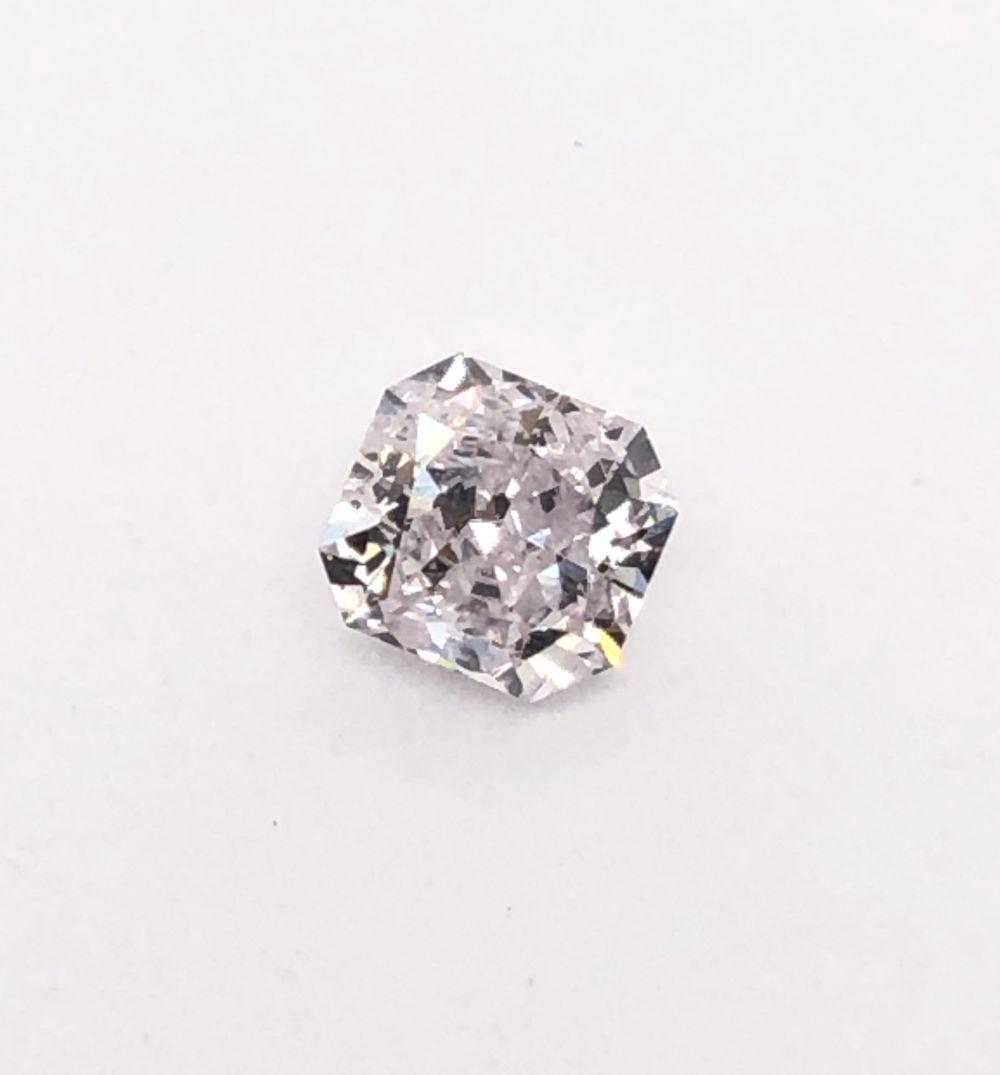 GIA - Loose Diamond - Very Light Pink .40 CT (1 of 5)