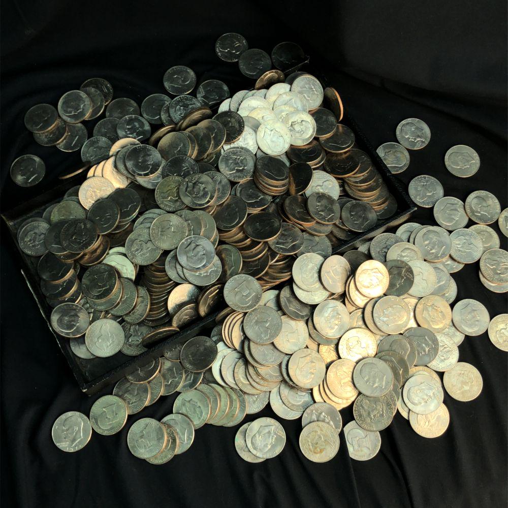 Five Hundred (500CT) Eisenhower Dollar Mixed Condition (1 of 1)