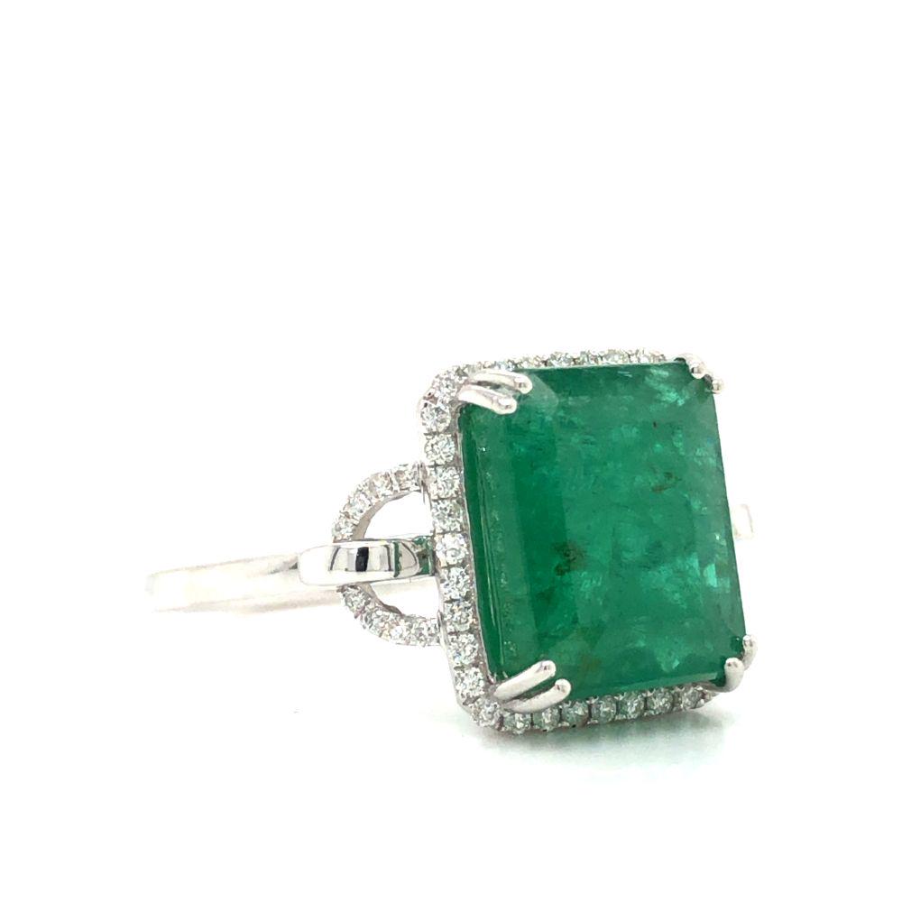 Designer Emerald and Diamond Halo (1 of 7)