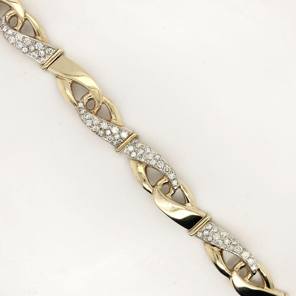 Exquisitely Luxurious Diamond Bracelet (1 of 8)