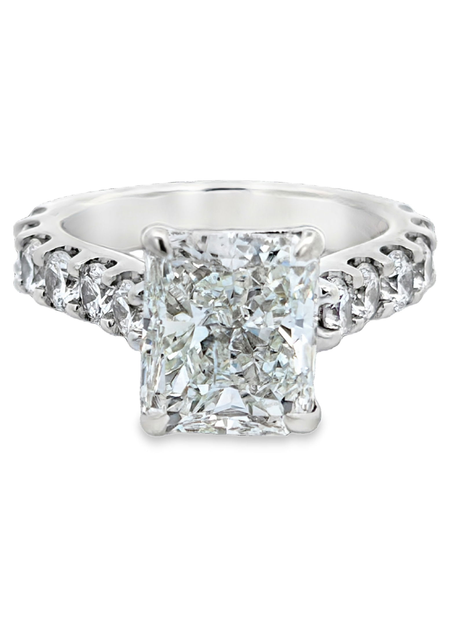 ai IGI 3 Carat Diamond Bridal Set (1 of 5)