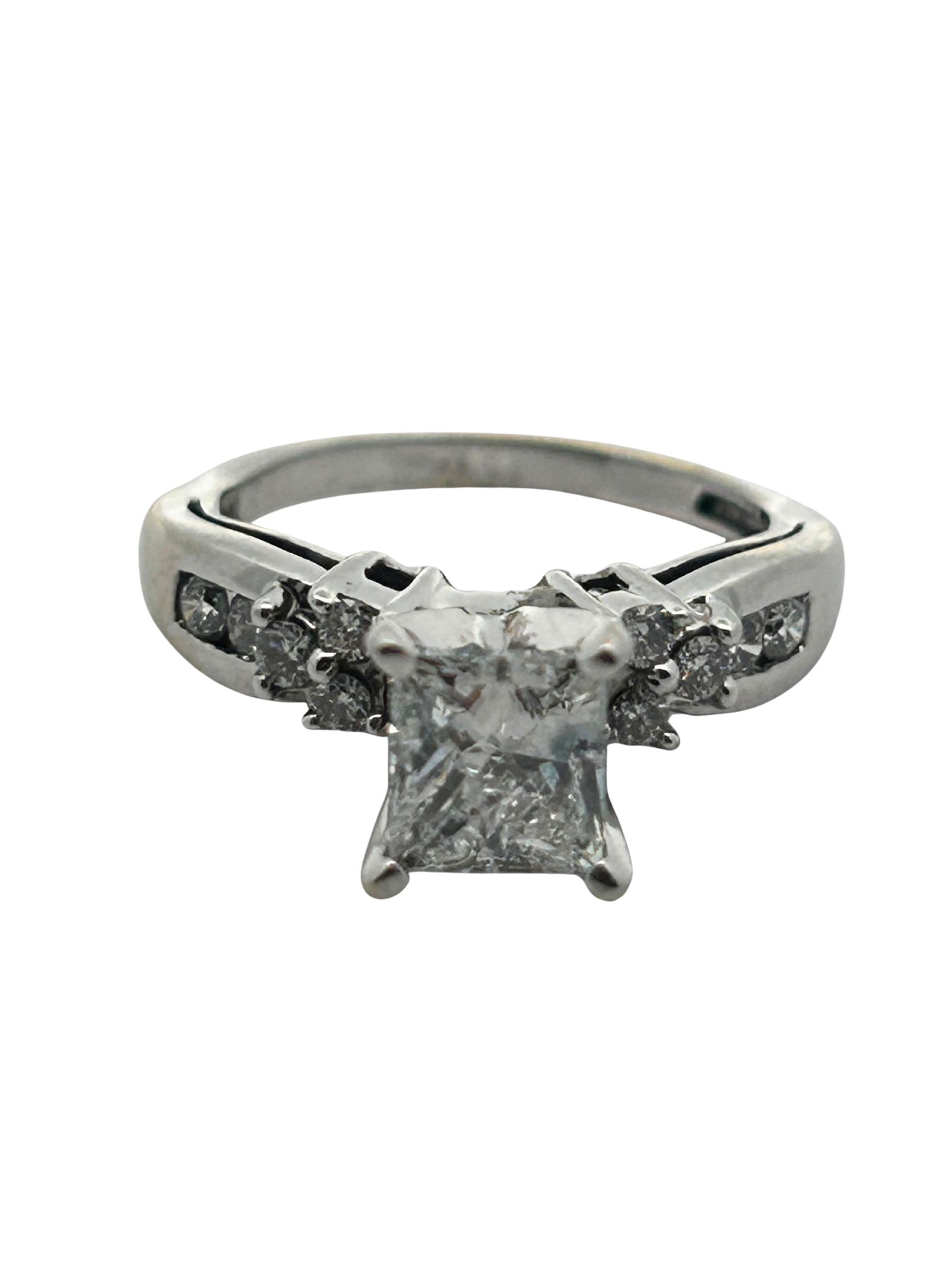 1 Carat Princess cut Diamond Engagement Ring (1 of 6)