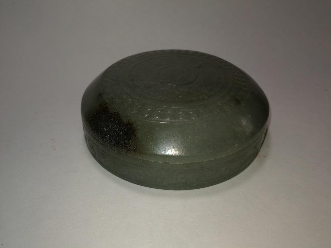 Old Chinese Scholar's Celadon Jade Carving Box (1 of 8)