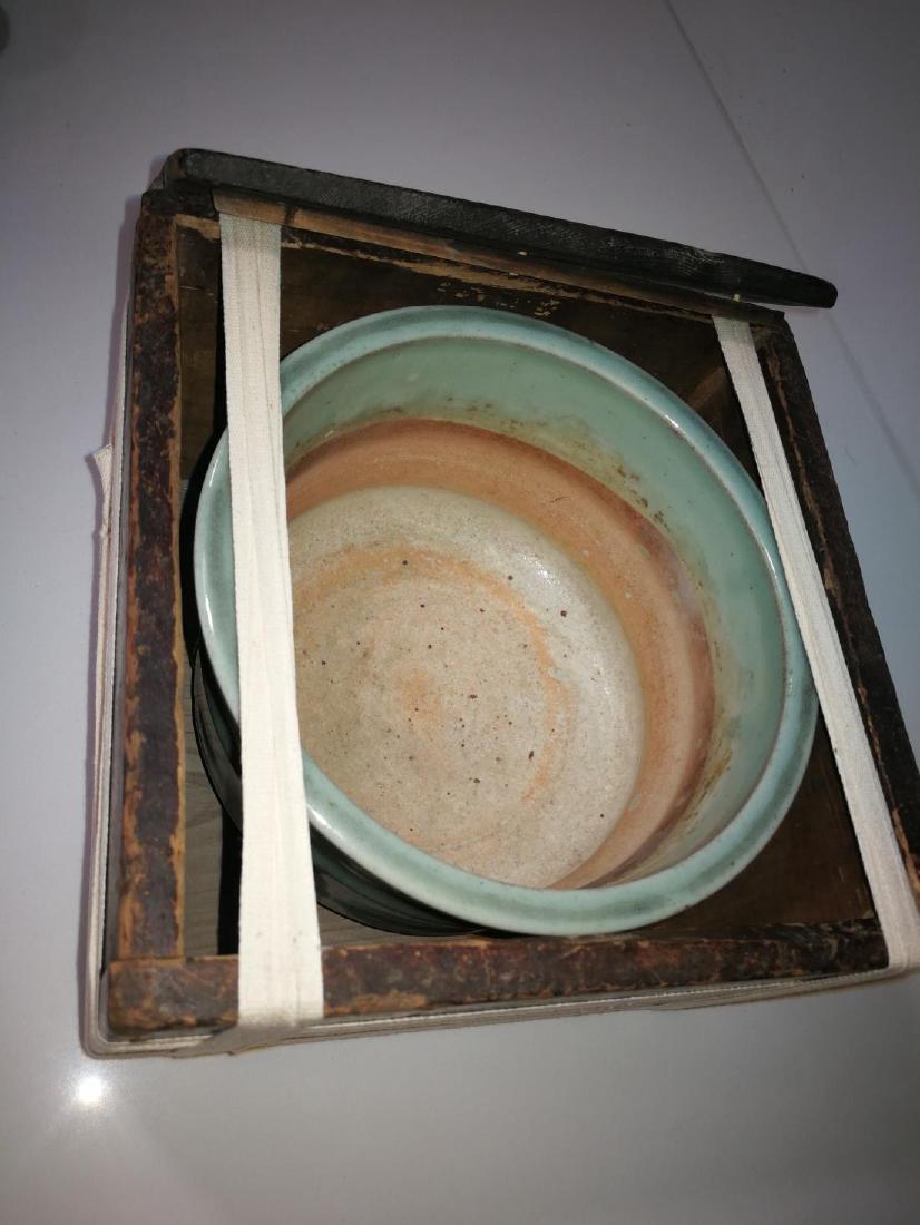 Antique Chinese Longquan Yao Porcelain Incense Burner (1 of 10)