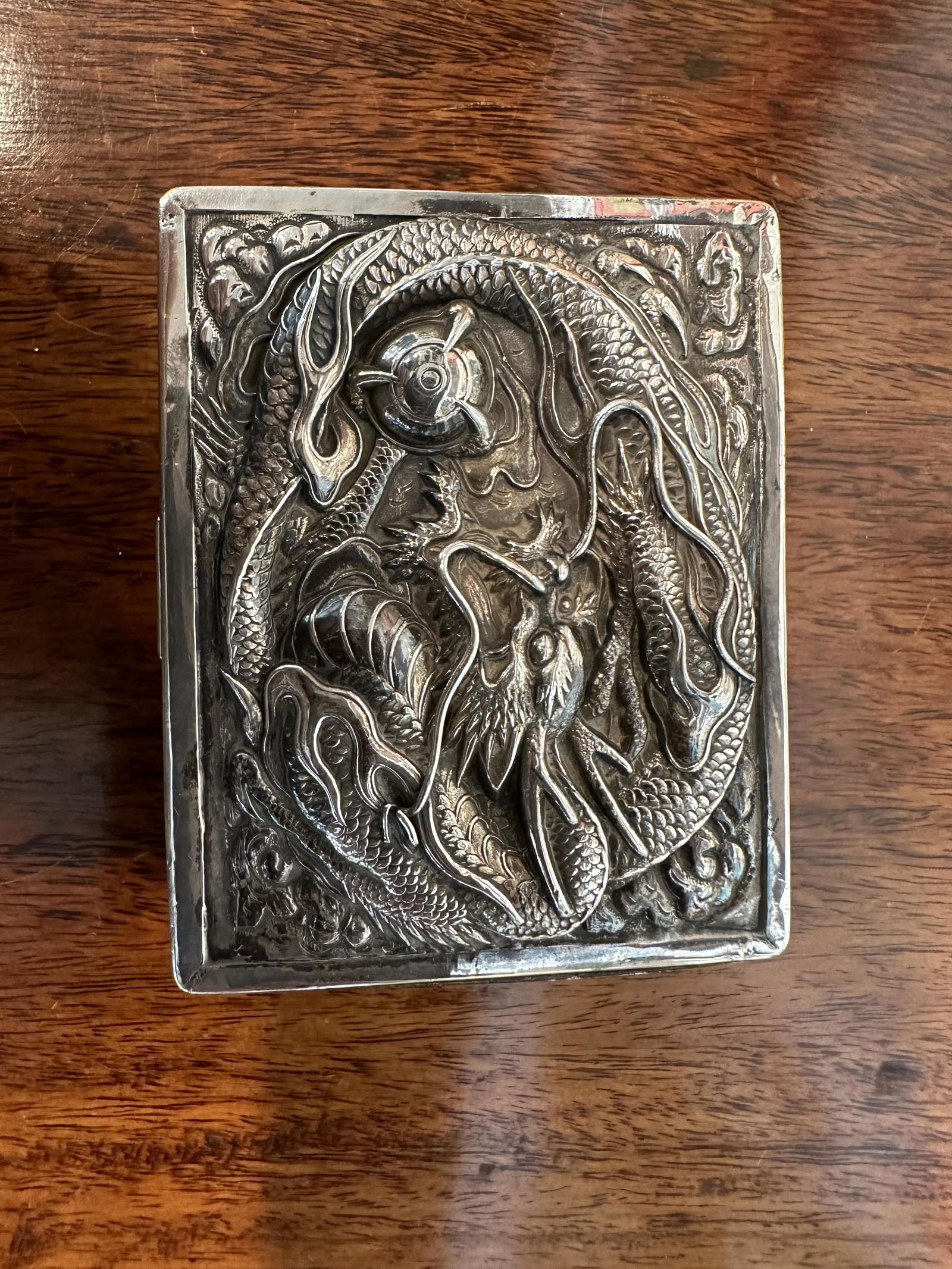 Export Dragon Pattern Silver Box Late Qing Dynasty/Republic of China (1 of 6)