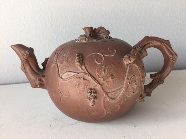 Chinese Yixing Zisha Teapot Carved Grapes Squirrel (1 of 10)