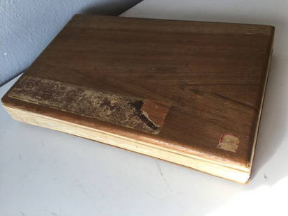 Chinese Figures Painting Album: Chinese Figures Painting Album with wood covers, 44 pages. 10 1/2 x 6 3/4 x 1 1/2 inches. Provenance: A private collection from Southern California.