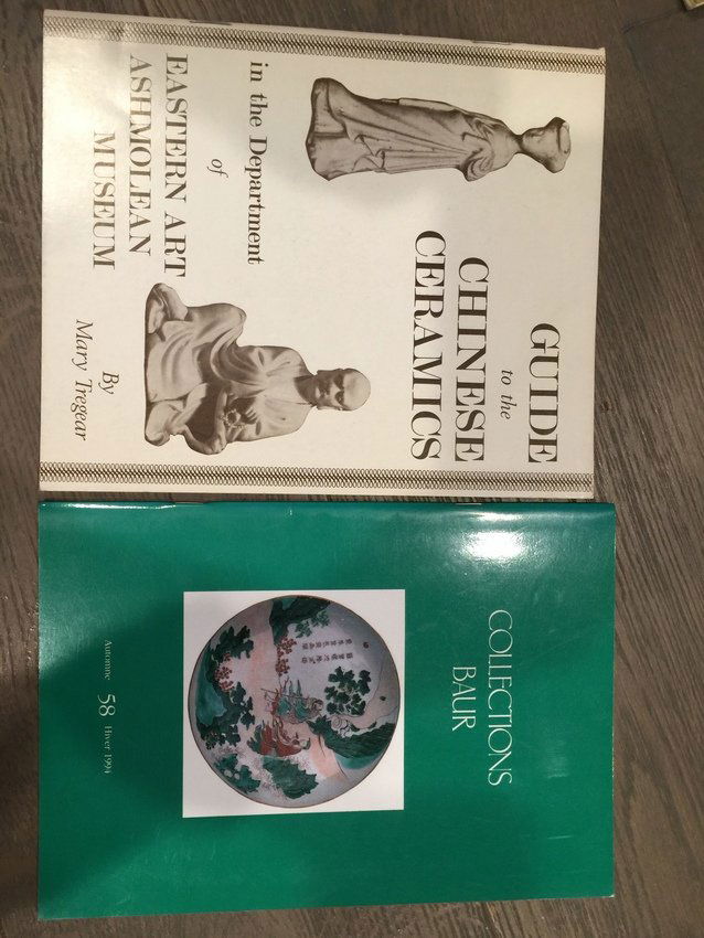 Two Illustrated Catalogue of Chinese Porcelain1966 1994 (1 of 10)