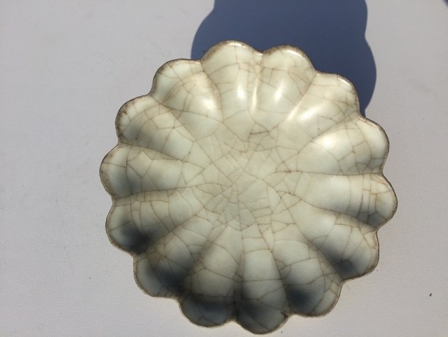 Chinese Porcelain Bowl (1 of 10)