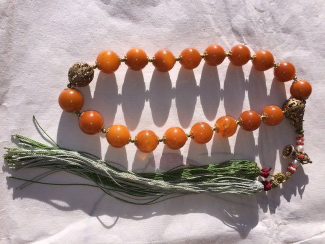 Chinese Palace Style Amber Bracelets 18 Pieces (1 of 5)