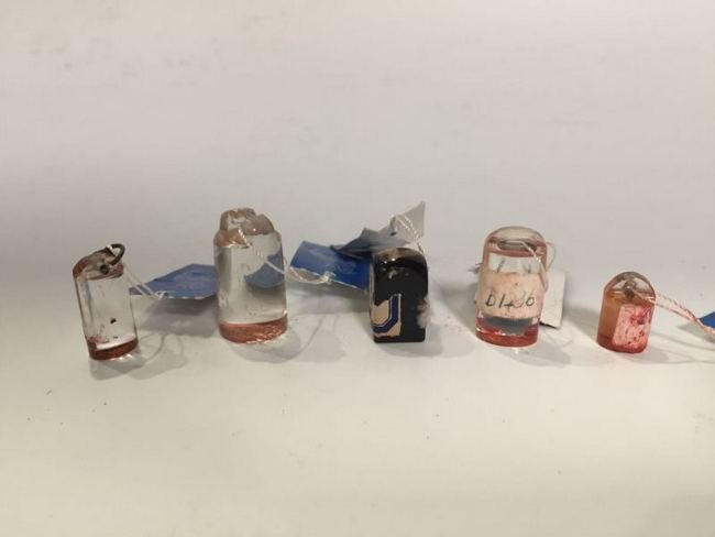 Group of Five Crystal Carving Seals (1 of 7)