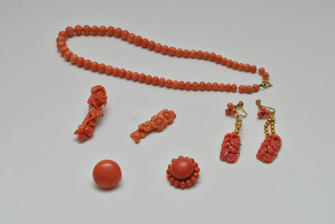VINTAGE CORALS LOTS (1 of 2)