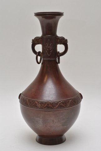 ASIAN BRONZE VASE (1 of 5)