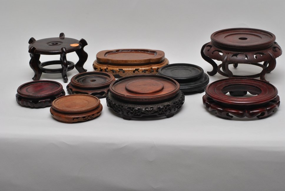 9  OLD ASIAN WOOD STAND LOTS (1 of 7)