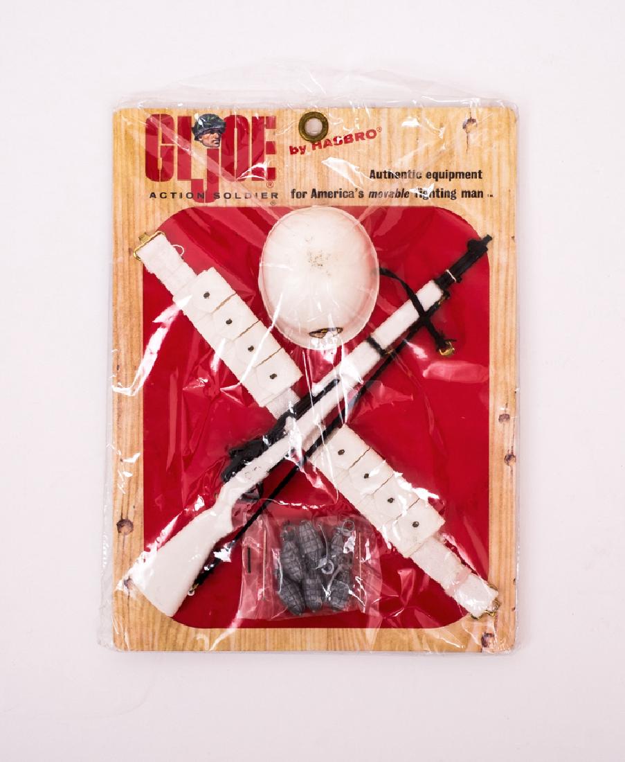 1964 G.I. Joe Action Soldier Army Troop Set MOC (1 of 2)