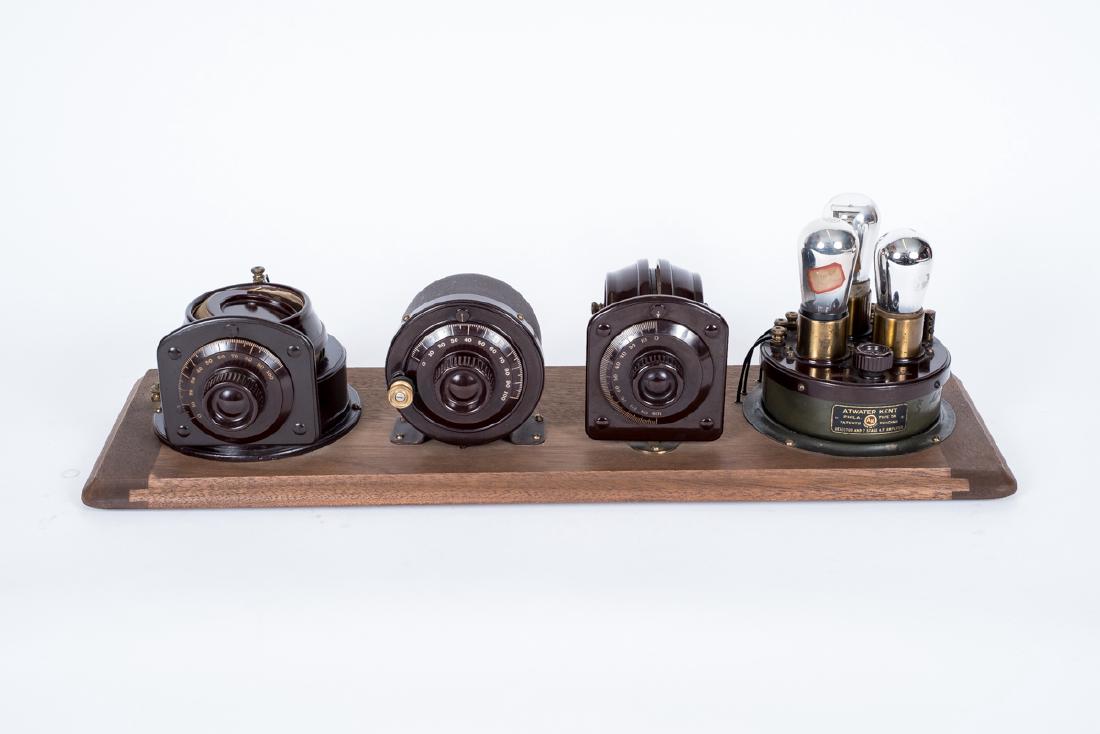 Atwater Kent Breadboard (1 of 3)