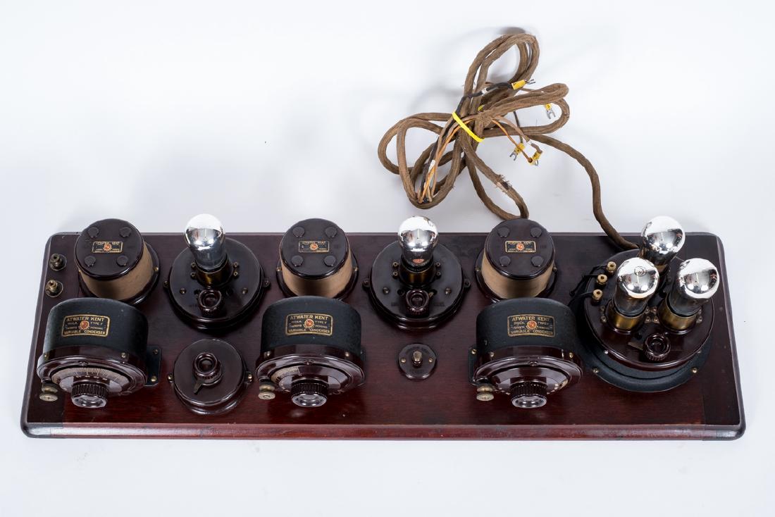 1924 Atwater Kent Breadboard Model 10A Receiver (1 of 4)