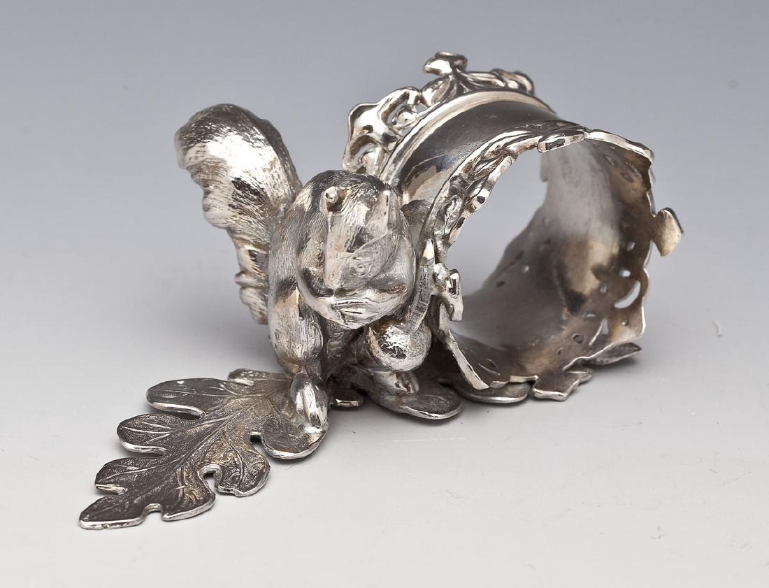 Pairpoint Figural Silverplate Squirrel Napkin Ring (1 of 6)