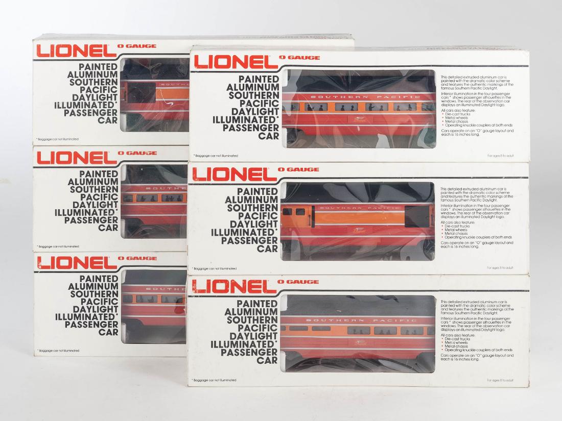 6 Lionel SP Daylight Cars in OBs (1 of 2)