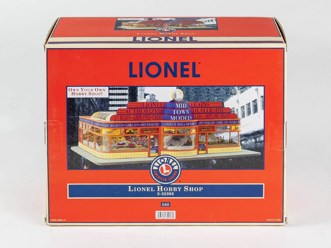 Lionel Hobby Shop in OB (1 of 2)