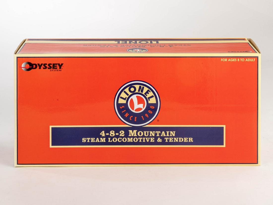 Lionel 4-8-2 Southern Mountain Engine & Tender (1 of 2)